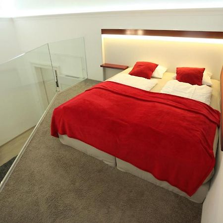 Superior Loft At Basilica Apartment Будапеща Екстериор снимка