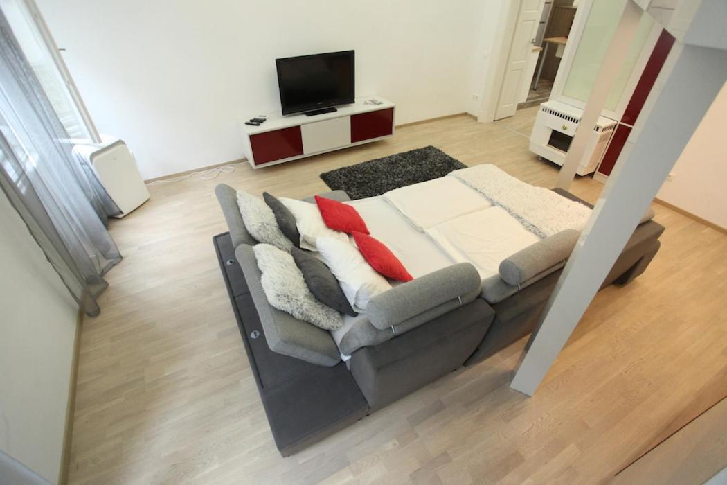 Superior Loft At Basilica Apartment Будапеща Екстериор снимка
